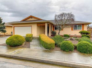 8850 Hood Mountain Way, Santa Rosa, CA 95409