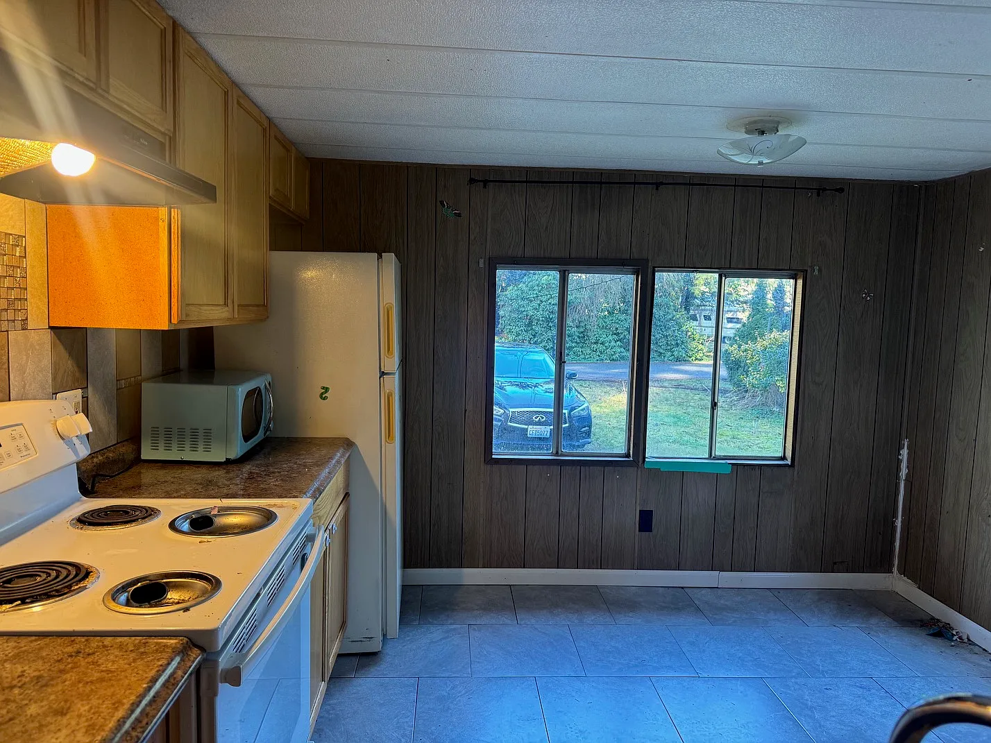 2 bed, 750 sqft, $1,650 — Photo 3