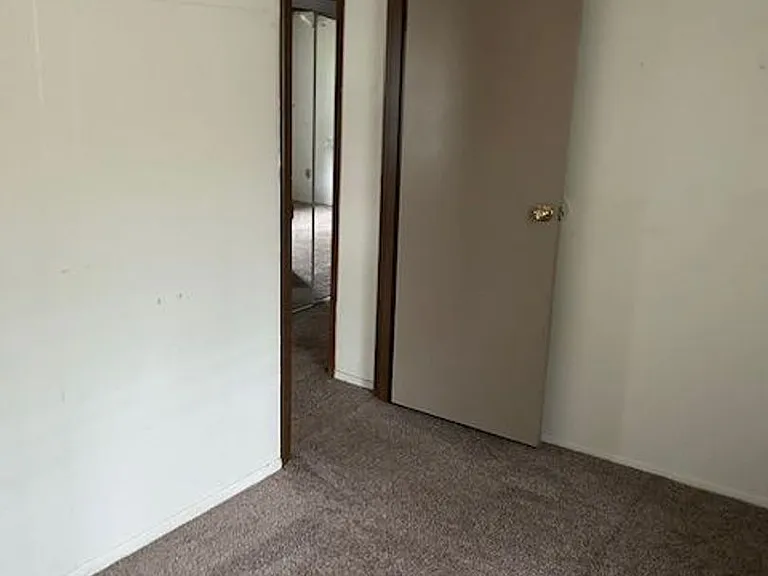 25 Arlington Ave — Photo 23