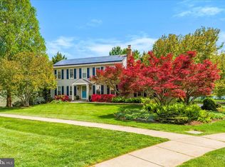 12400 Triple Crown Rd, Gaithersburg, MD 20878