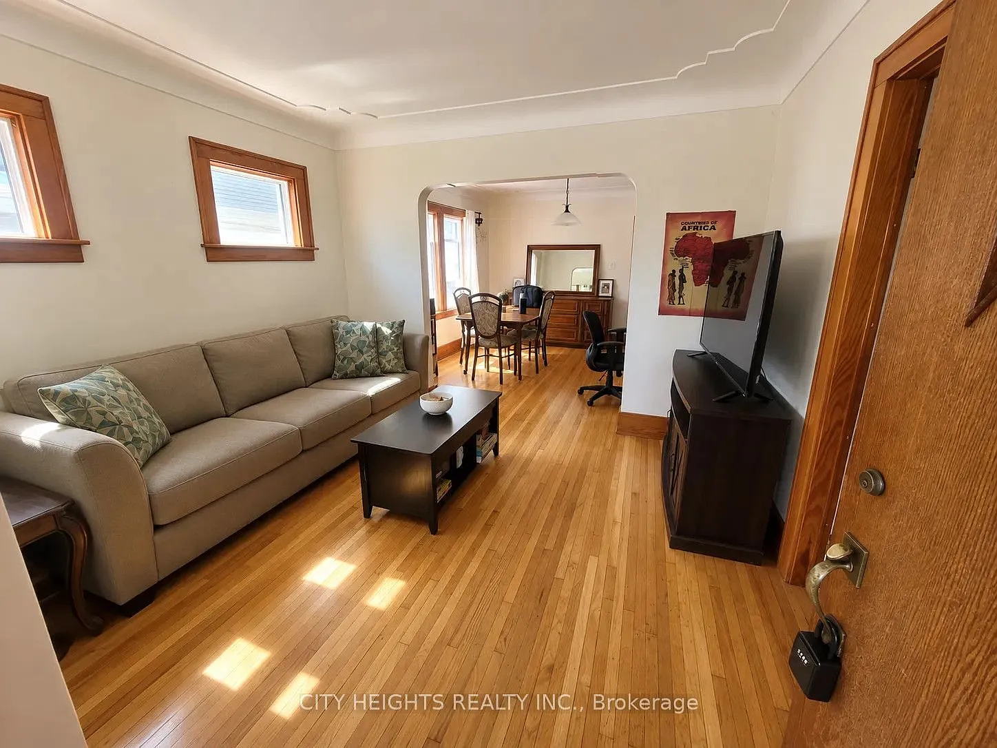 2 bed, $2,250 — Photo 2