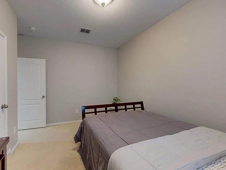 9412 Caliente Dr — Photo 28