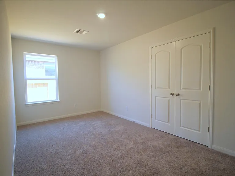 8031 Vacek Meadows Loop — Photo 24