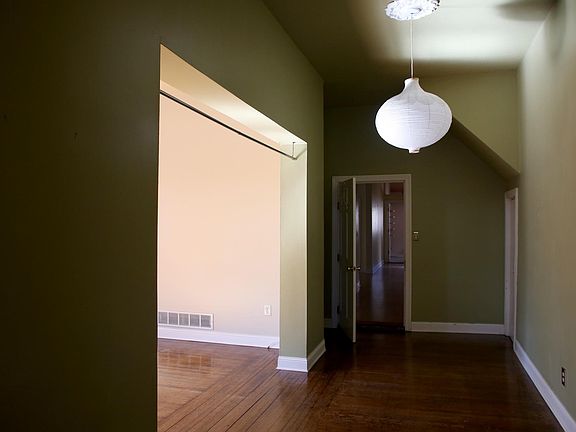 3rd image of 2020 2nd Ave S