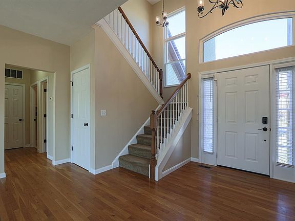 4th image of 3867 W Sudbury Ct