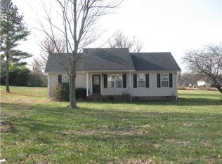 359 N Harris Rd, Portland, TN 37148