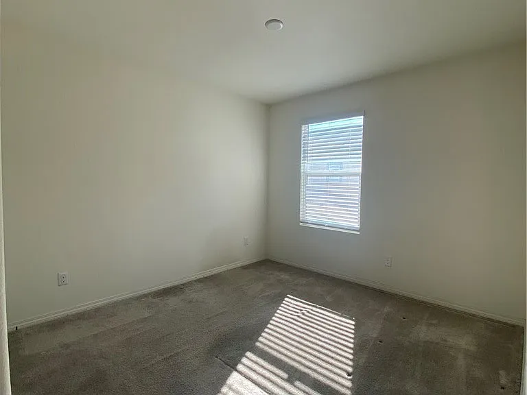 5946 Sendero Ave — Photo 17