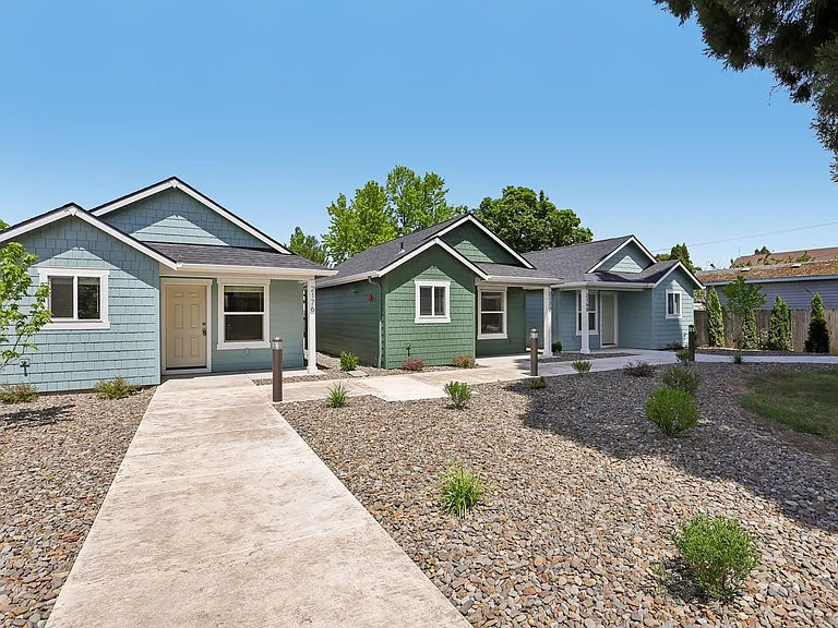 Cottages at Laurel — Photo 88