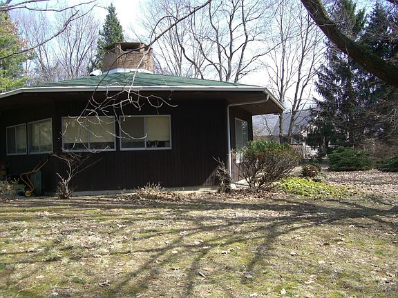 SW view, kitchen, Mar 08
