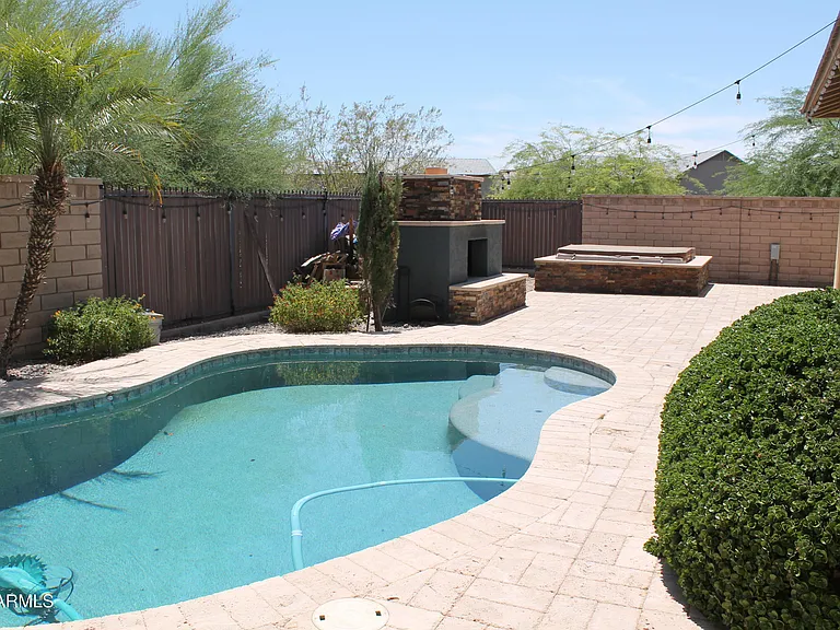 20843 W Carlton Mnr — Photo 1