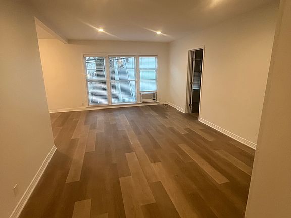 Living room. The door you see on the right is the entrance to the guest bedroom