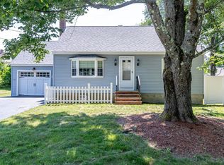 8 Villanova Ln, Rochester, NH 03867