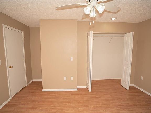 5th image of 1323 Azalea Way