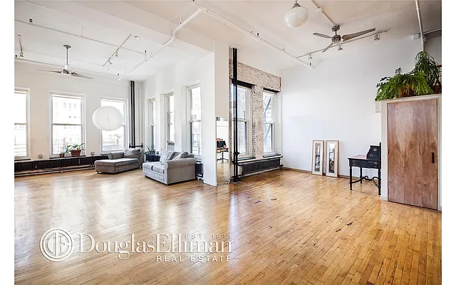 Rented by Douglas Elliman | media 2