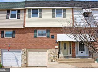 3624 Sussex Ln, Philadelphia, PA 19114
