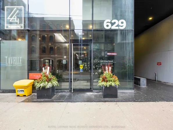 629 King St W #1128, Toronto, ON M5V 0G9