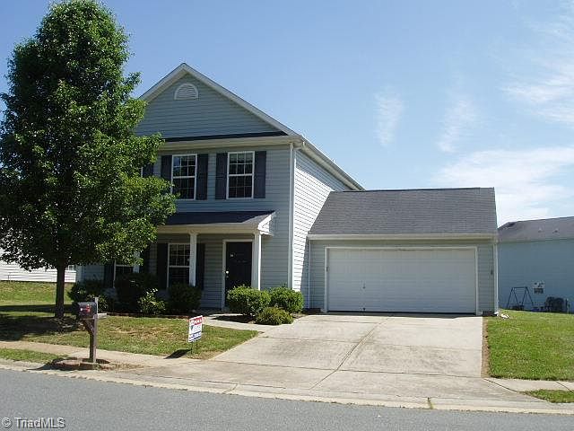 2nd image of 120 Calla Lilly Ln