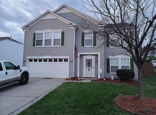 3336 Pikes Peak Dr, Gastonia, NC 28052