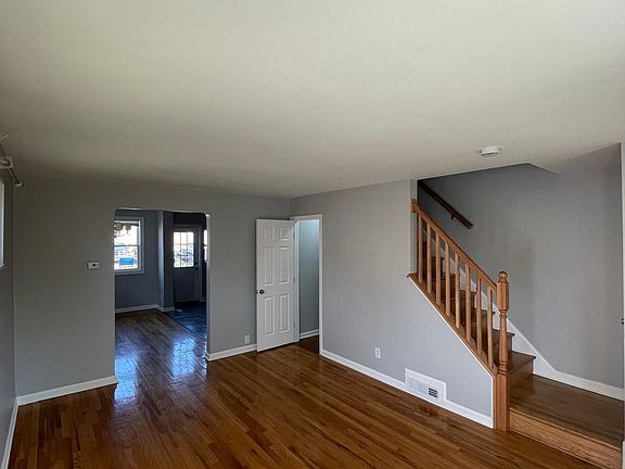 2nd image of 3806 Midheights Rd