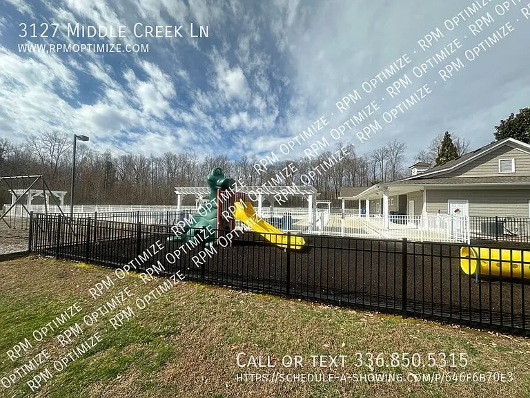 3127 Middle Creek Ln — Photo 36