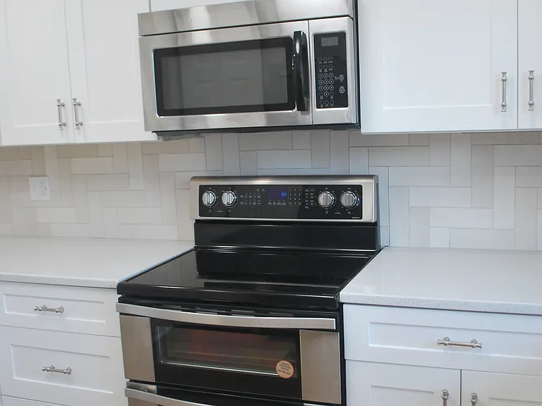 810 Eglin Pkwy NE #12 — Photo 10