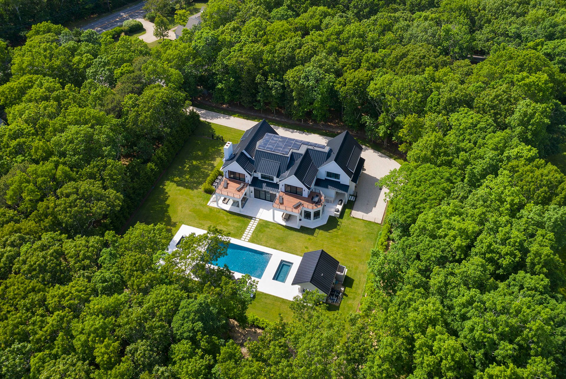 25 Merchants Path in Sagaponack Out East