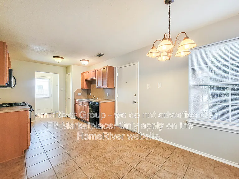 7206 Cool Springs Ct — Photo 9