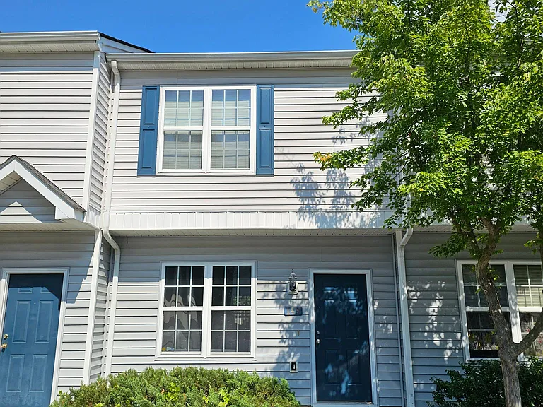 149 Blue Crest Ln #149 — Photo 1