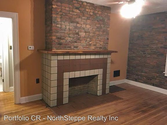 5th image of 1358 Dennison Ave