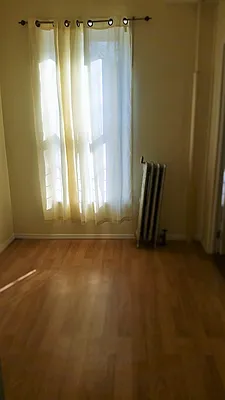 Rented by Lilia Anastasiadis, LREB | media 20