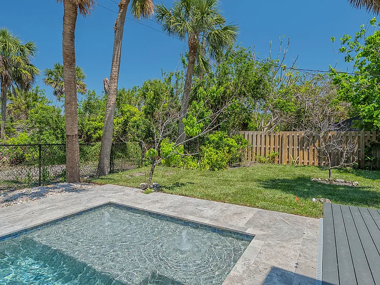 5401 Shadow Lawn Dr — Photo 10
