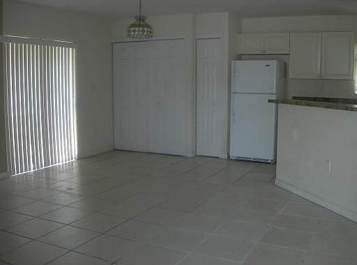 1st image of 760 SW 9th Plz