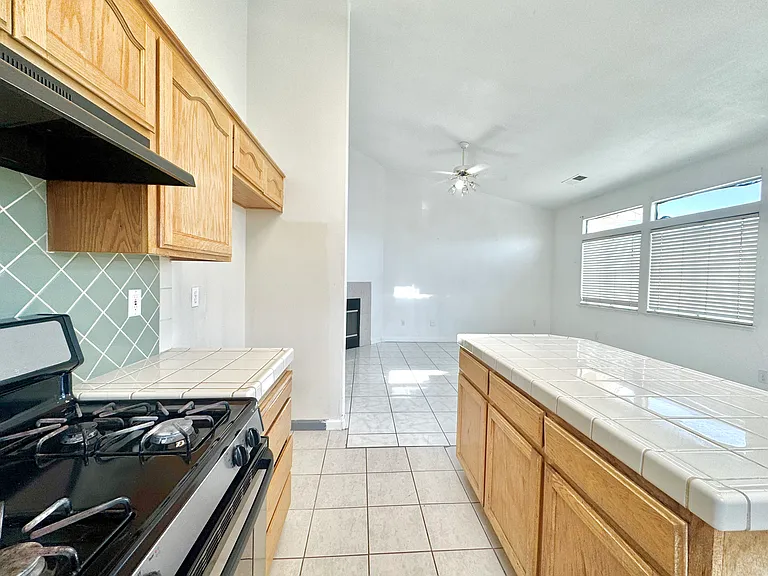2561 Goldeneye Dr — Photo 21