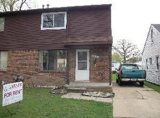 1689 Stewart Ave, Lincoln Park, MI 48146