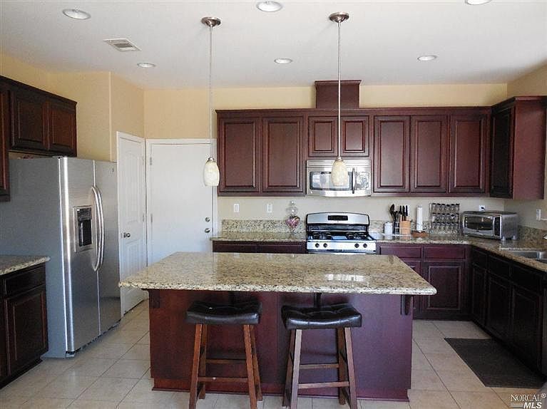 2nd image of 307 Frisbie Cir