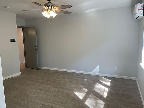 5th image of 290 N Railroad Ave APT 1B