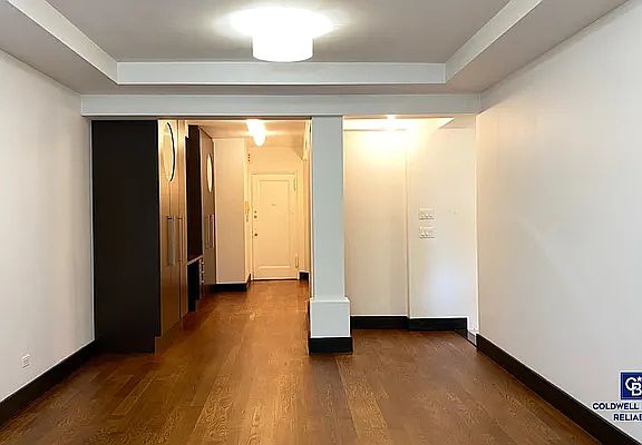 3rd image of 1171 Ocean Pkwy APT 2G