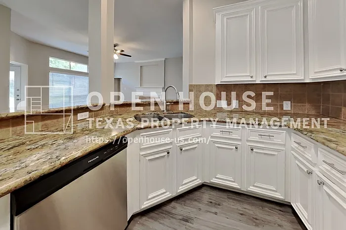 20214 Stone Falls Ct — Photo 5