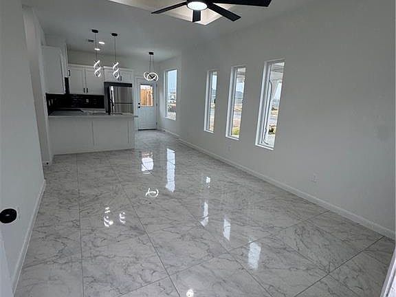 2nd image of 5804 Notre Dame Ave APT 3