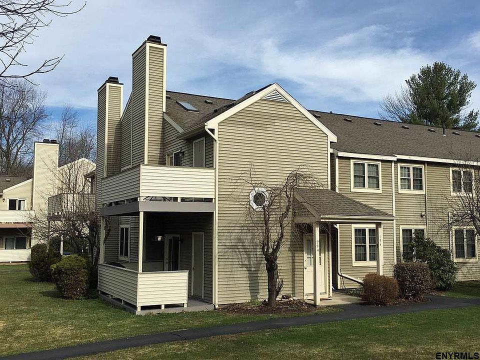 1st image of 134 Monmouth Way