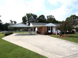 200 Rose Dr, Goldsboro, NC 27534