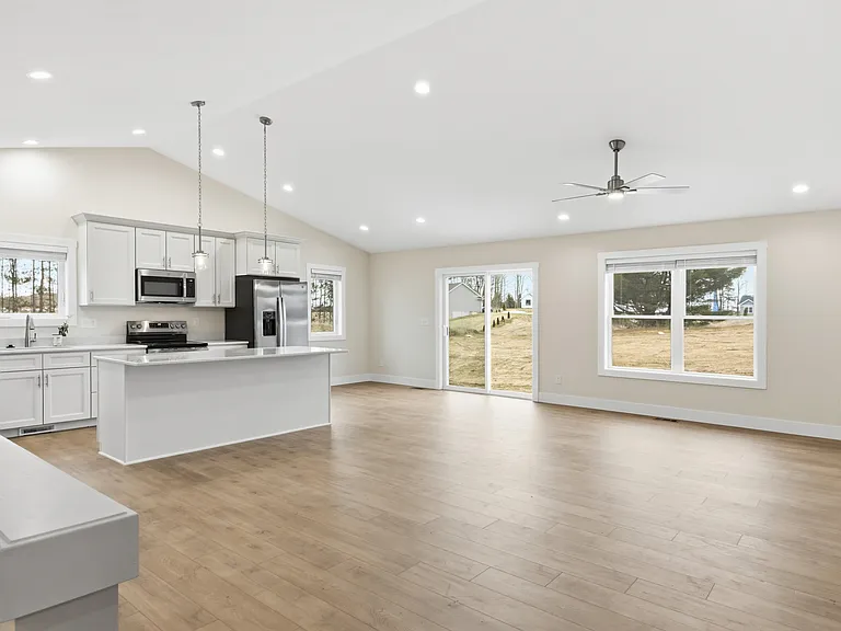 4499 Lamarche Cir — Photo 3