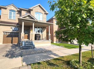 30 Wilf Morden Rd, Whitchurch Stouffville, ON L4A 0H3