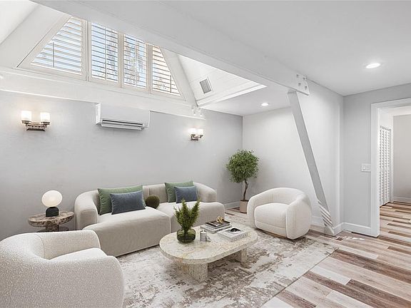 4th image of 1817 Beachway Ln