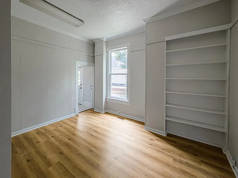 218 N Central Ave #1 — Photo 7