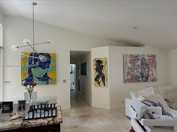 3rd image of 966 Spoonbill Cir