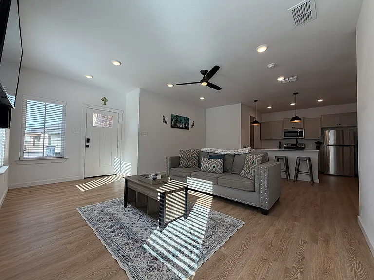 5807 Virginia Ave — Photo 8