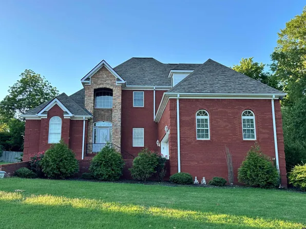 126 Forest Dr, Martin, TN 38237