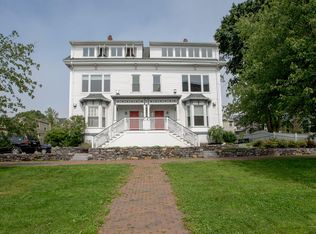 38 Eastern Promenade APT B, Portland, ME 04101