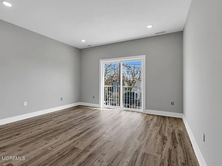 33 Union Ave #210 — Photo 25